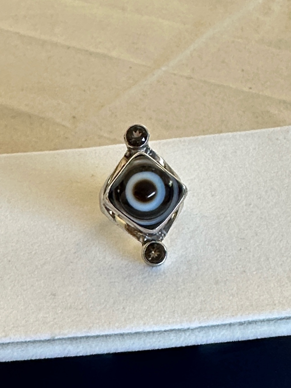 Sterling Silver Agate Eye Statement Ring - Picture 2 of 12
